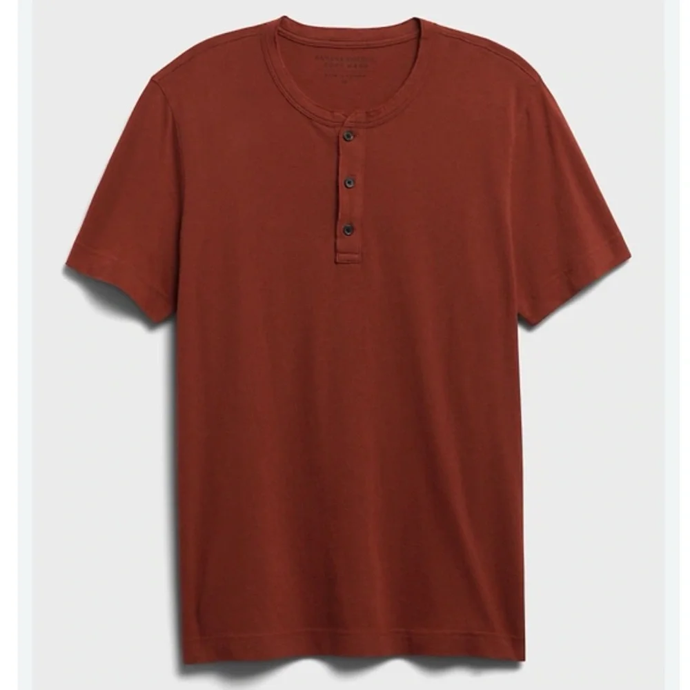 Banana Republic Soft Wash Henley T-Shirt